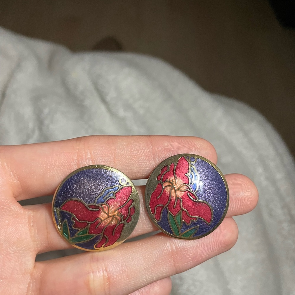 Vintage Floral Cloisonné Button Earrings - Purple & Red